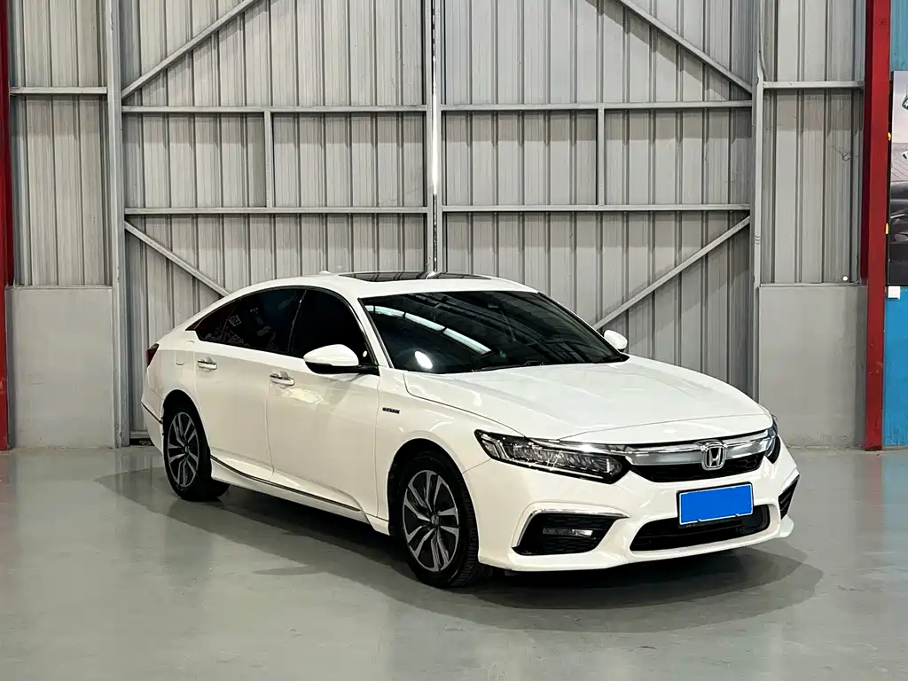 Honda Inspire — фото 3