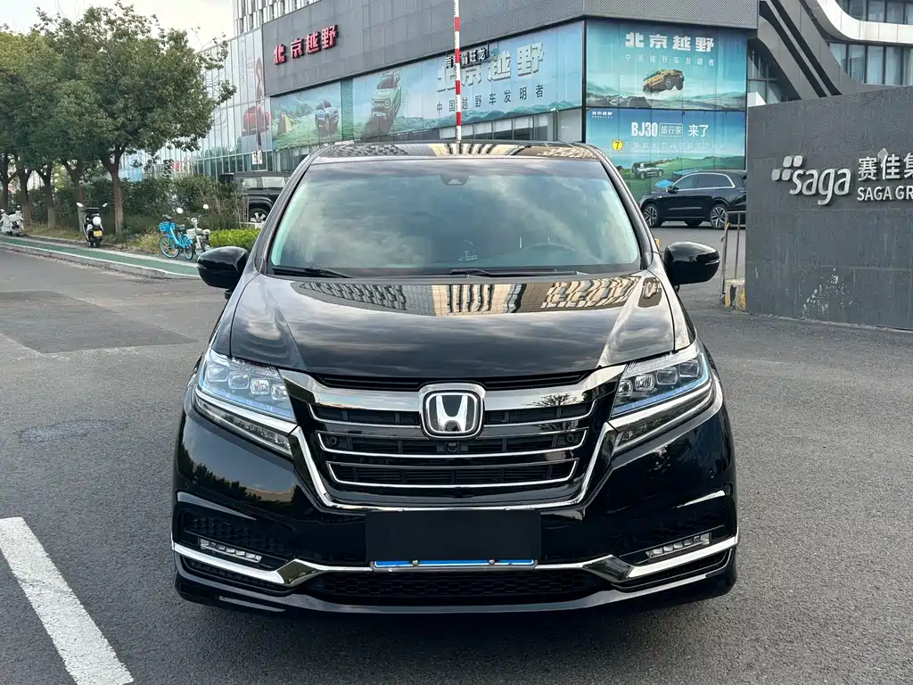 Honda Elysion — фото 2