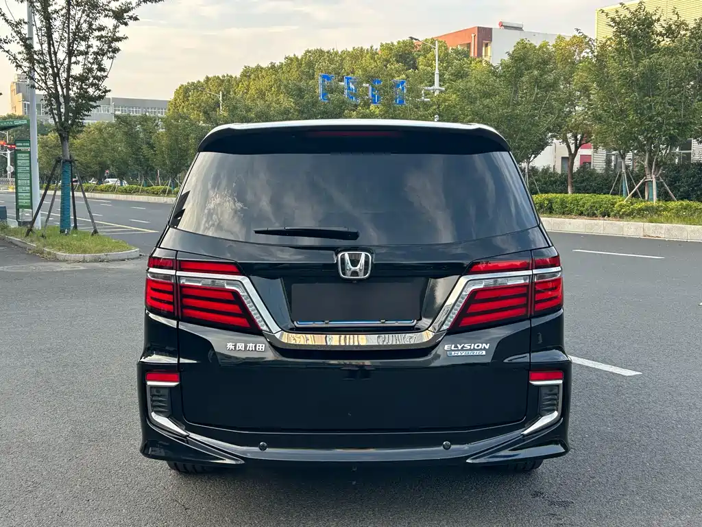 Honda Elysion — фото 4