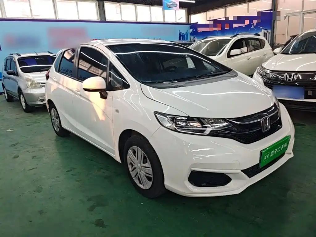 Honda Fit — фото 3