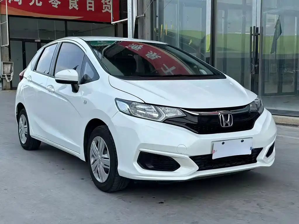 Honda Fit — фото 3