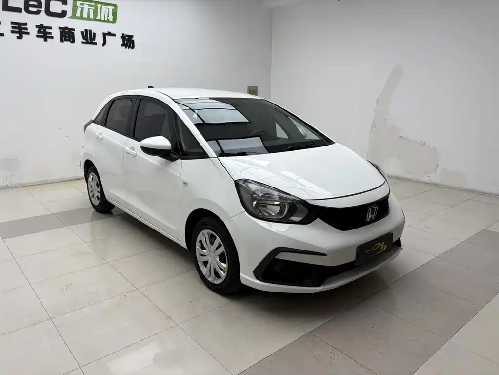 Honda Fit — фото 3