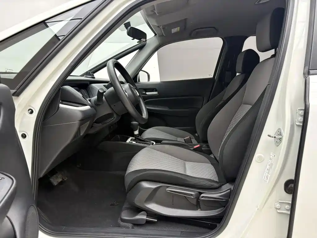 Honda Fit — фото 8