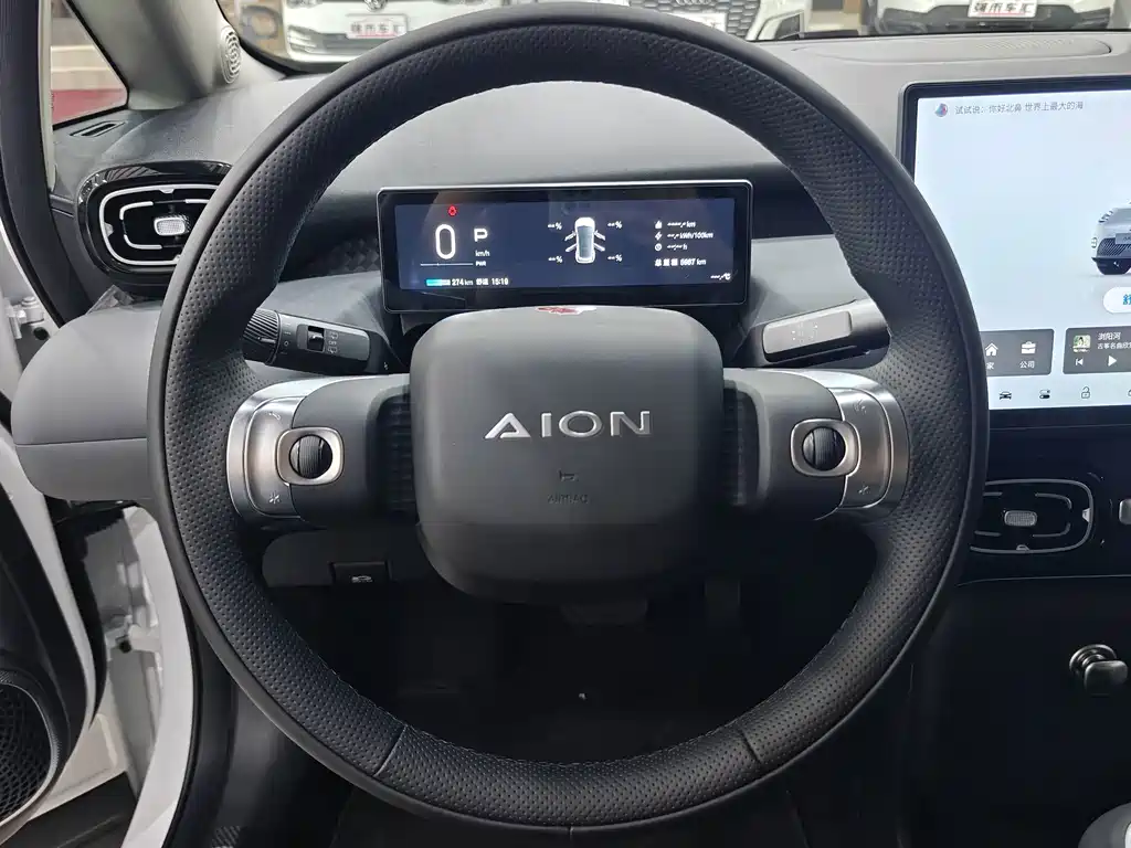 Aion AION UT — фото 9