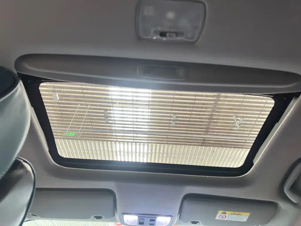 Honda Fit — фото 10