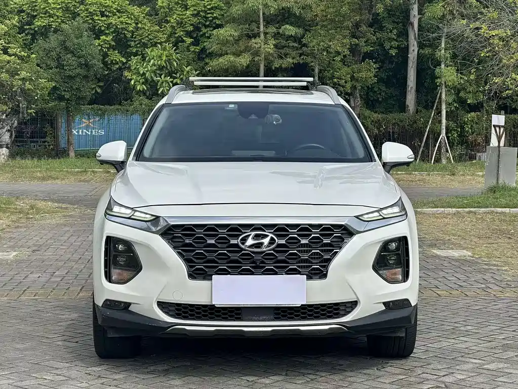 Hyundai Santa Fe — фото 2