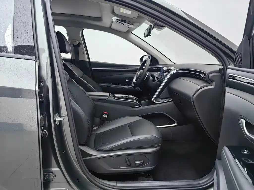 Hyundai Tucson — фото 22