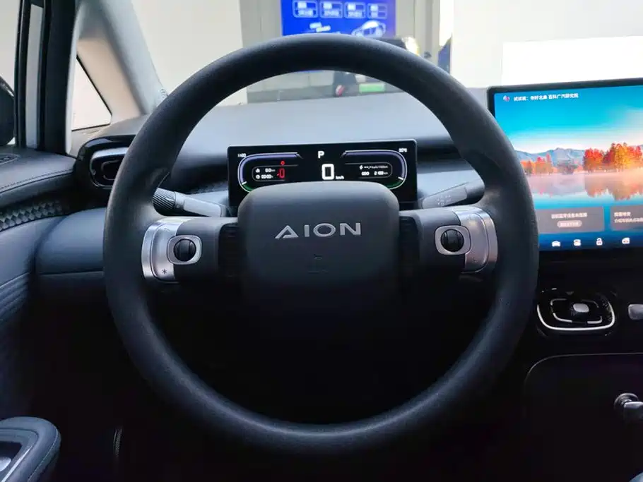 Aion AION UT — фото 15
