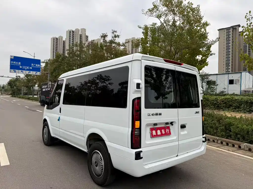 JMC JMC Fushun — фото 8