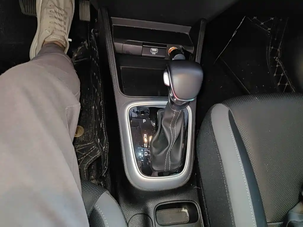 Kia KX1 — фото 13