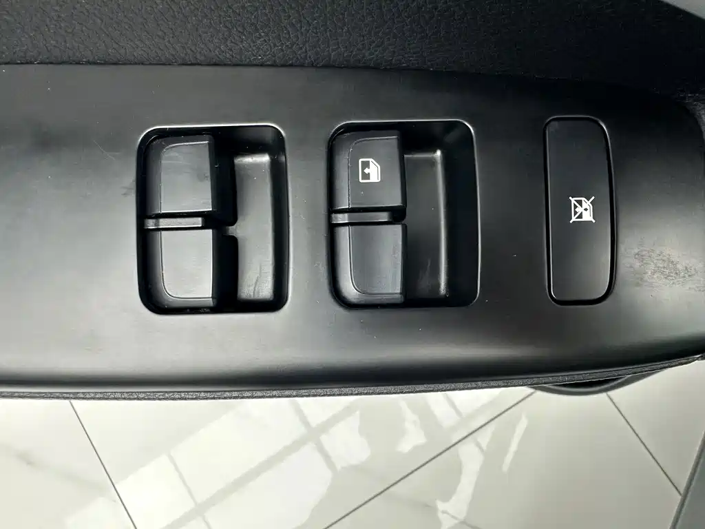 Kia KX1 — фото 14