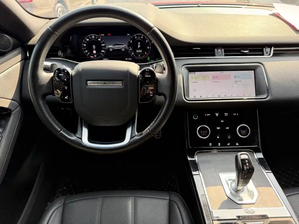 Land Rover Evoque — фото 10