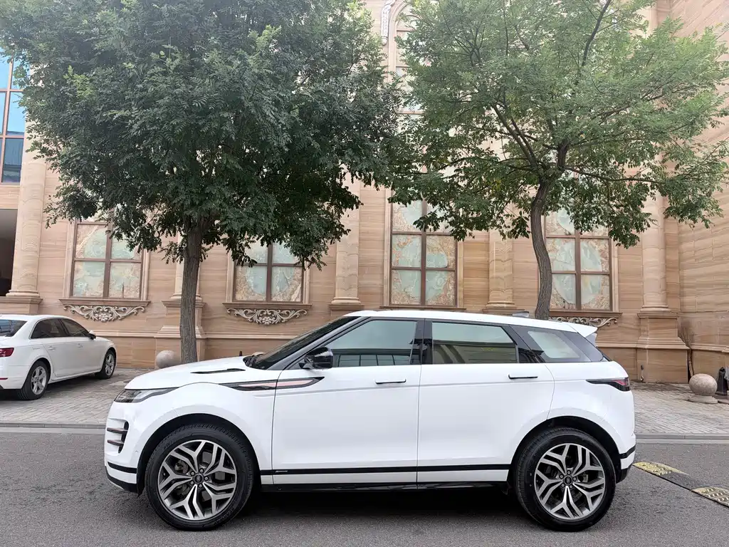 Land Rover Evoque — фото 3