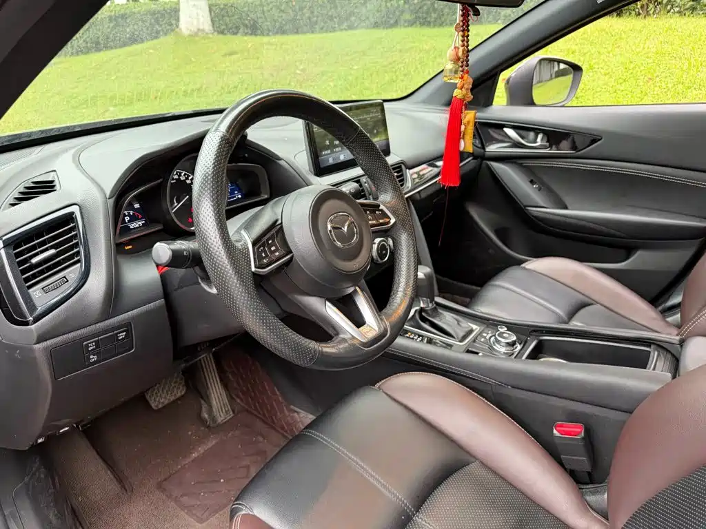 Mazda CX-4 — фото 7