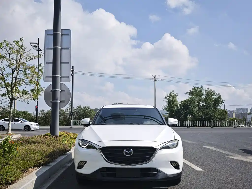 Mazda CX-4 — фото 2