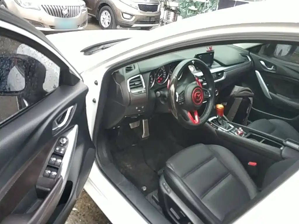 Mazda Atenza — фото 15