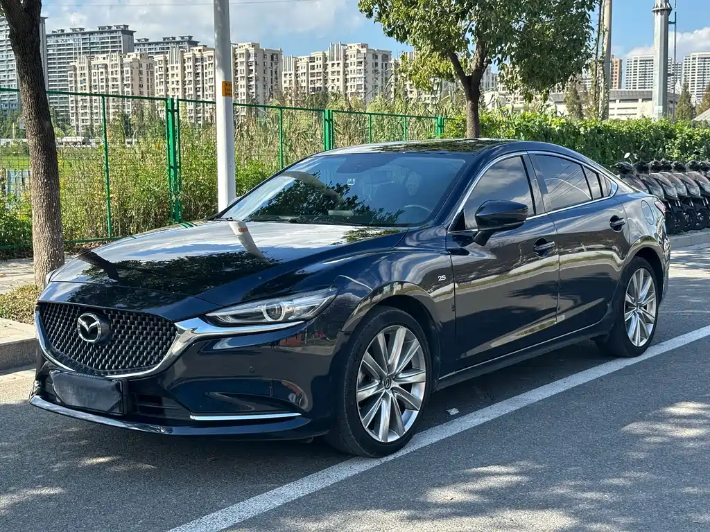 Mazda Atenza — фото 1