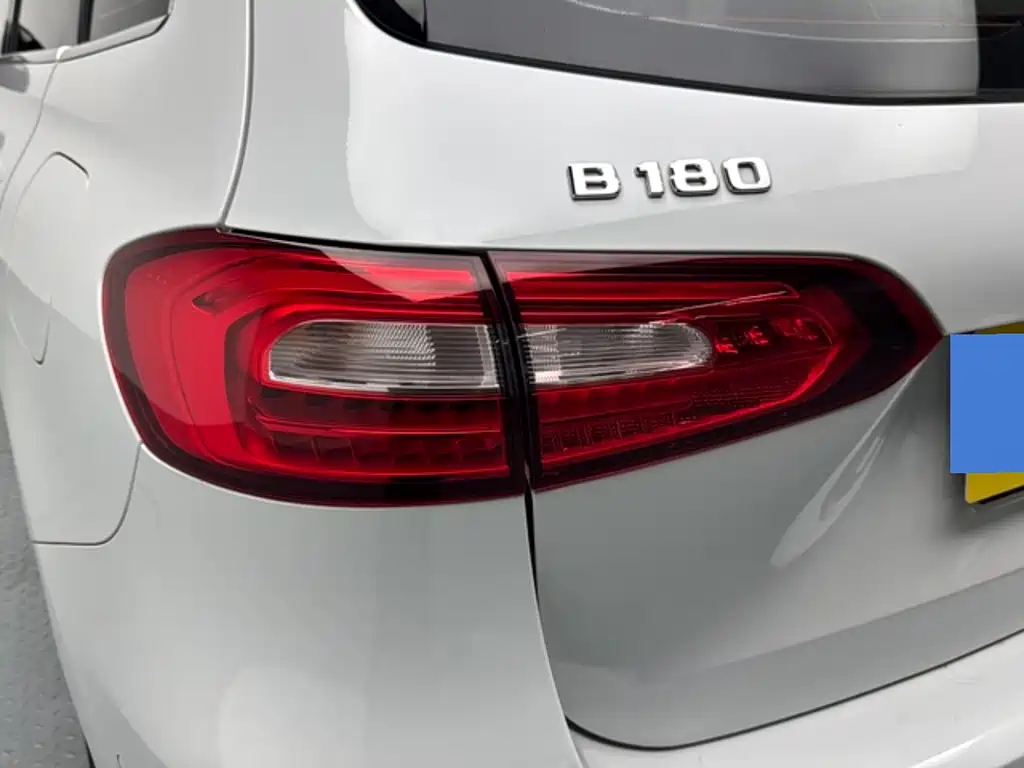 Mercedes-Benz B-Class — фото 18