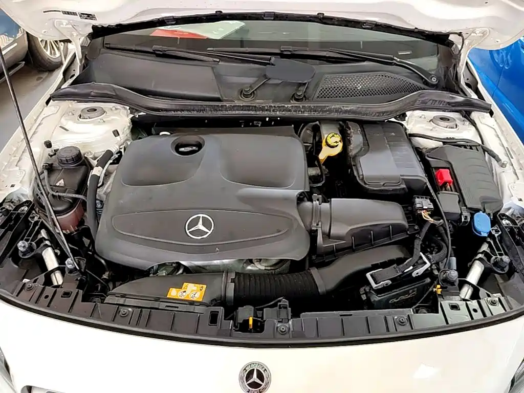 Mercedes-Benz GLA — фото 19