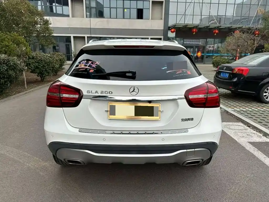 Mercedes-Benz GLA — фото 8