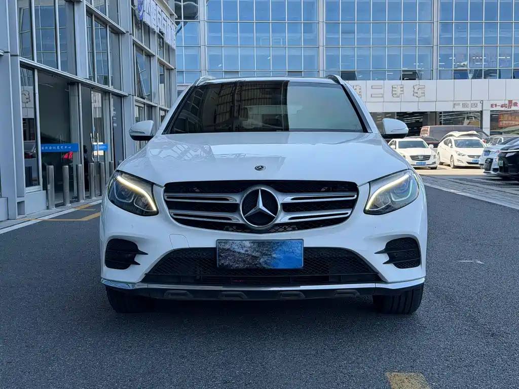 Mercedes-Benz GLC — фото 2