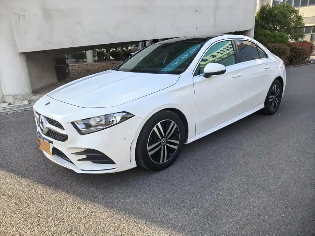 Mercedes-Benz A-Class — фото 1