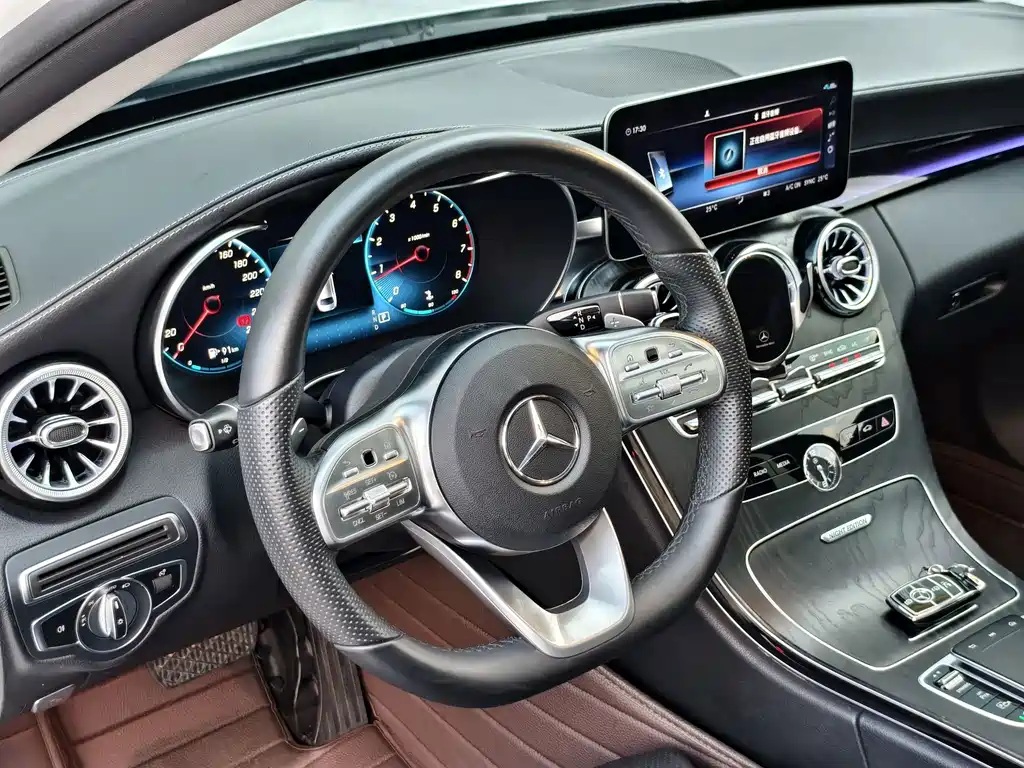 Mercedes-Benz C-Class — фото 16