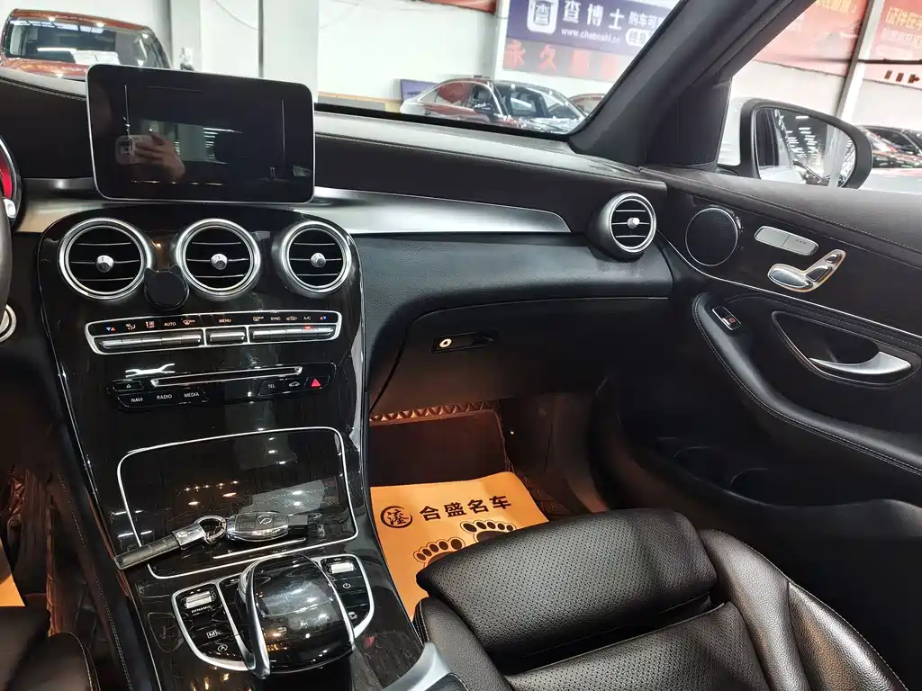 Mercedes-Benz GLC — фото 14