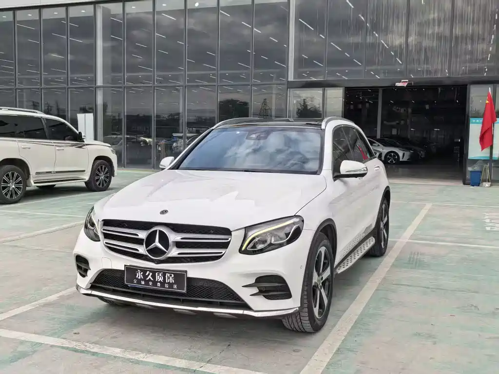 Mercedes-Benz GLC — фото 1