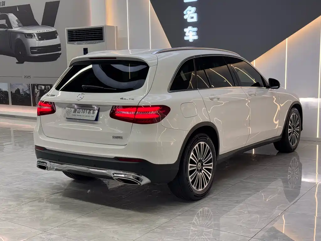 Mercedes-Benz GLC — фото 10