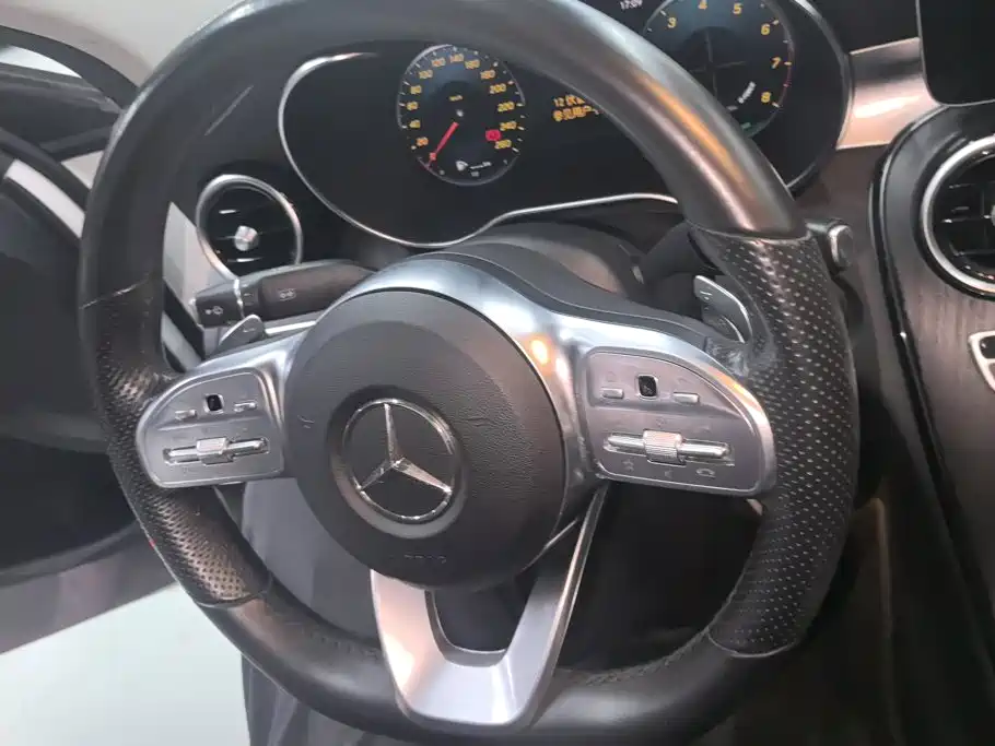 Mercedes-Benz C-Class — фото 15