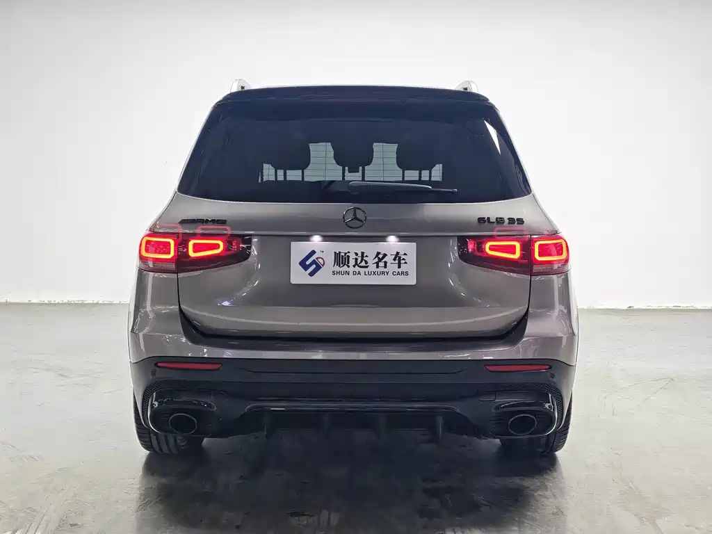 Mercedes-Benz GLB AMG — фото 3