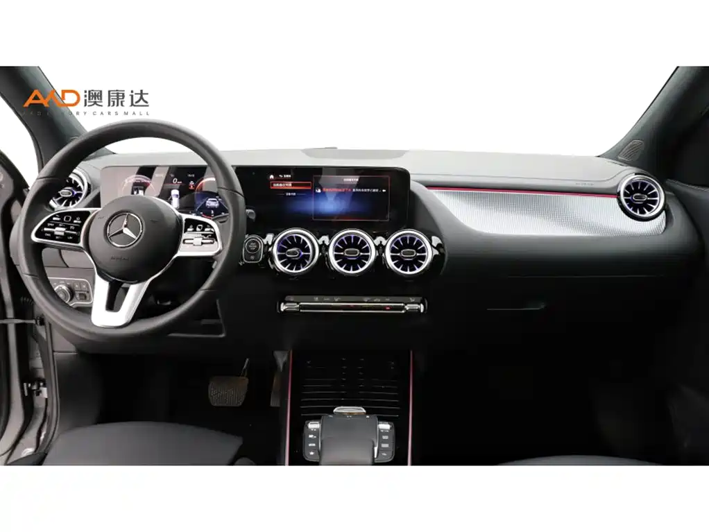 Mercedes-Benz GLA — фото 5