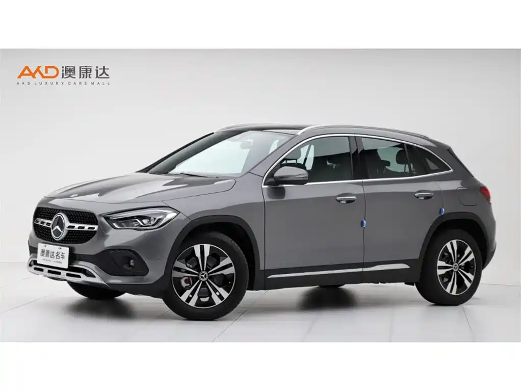 Mercedes-Benz GLA — фото 1