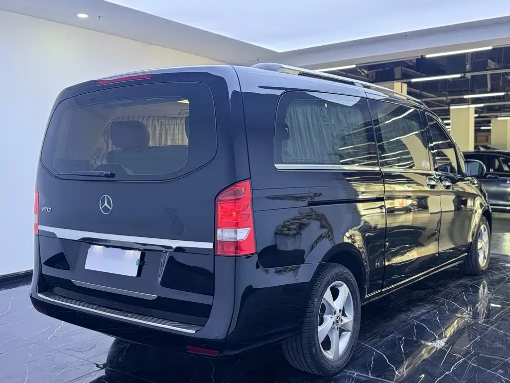 Mercedes-Benz Vito — фото 17