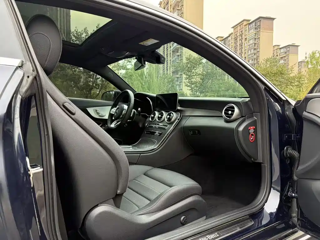 Mercedes-Benz C-Class (Import) — фото 9