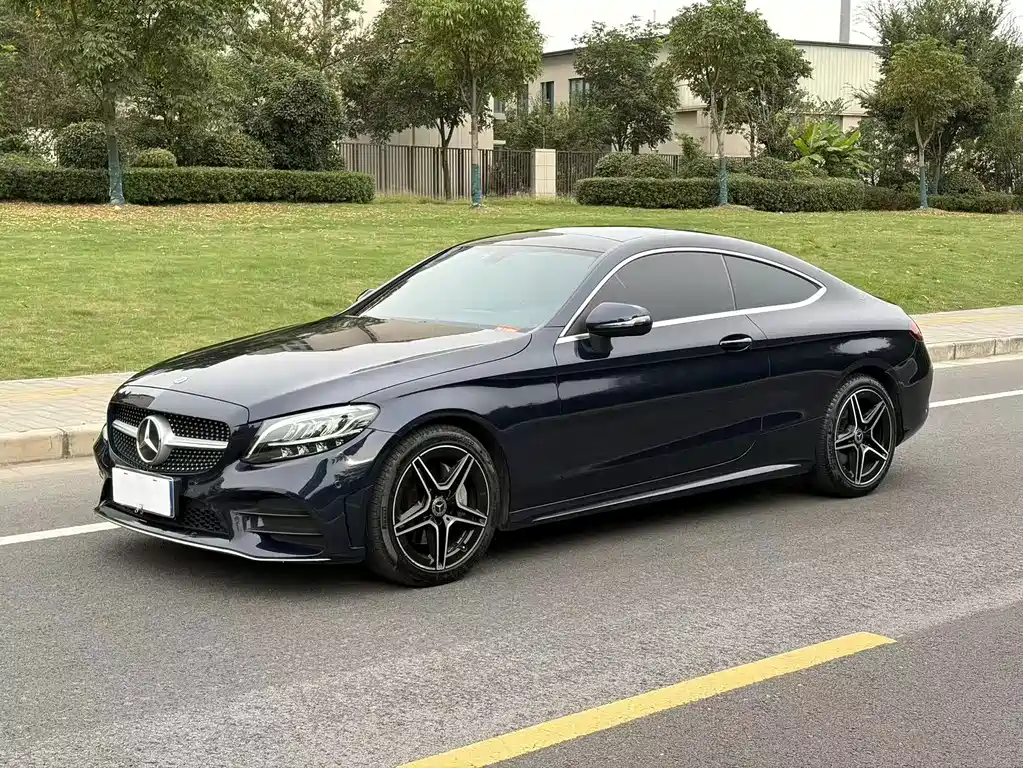 Mercedes-Benz C-Class (Import) — фото 1