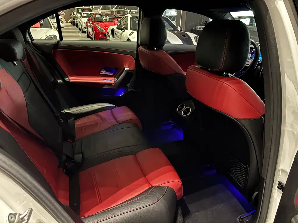 Mercedes-Benz A-Class AMG — фото 16