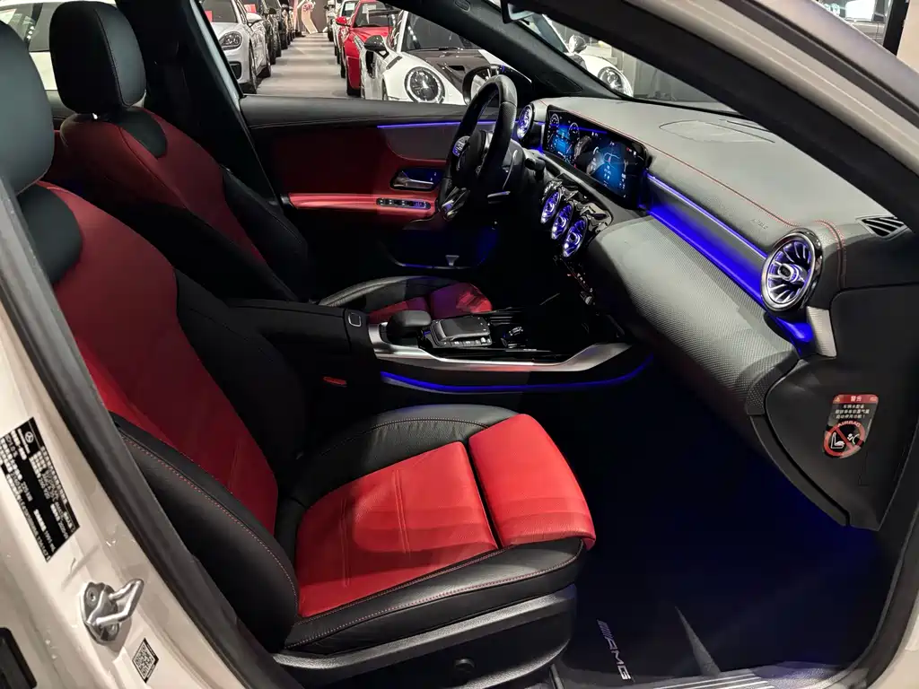 Mercedes-Benz A-Class AMG — фото 17