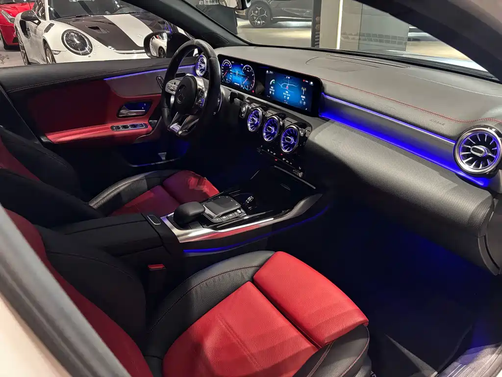 Mercedes-Benz A-Class AMG — фото 18