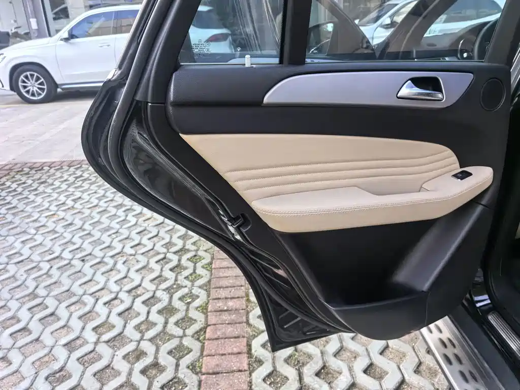 Mercedes-Benz GLE Coupe — фото 10