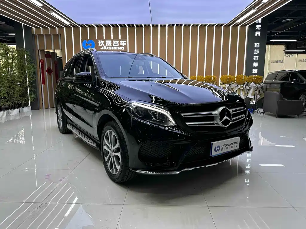 Mercedes-Benz GLE (Import) — фото 2