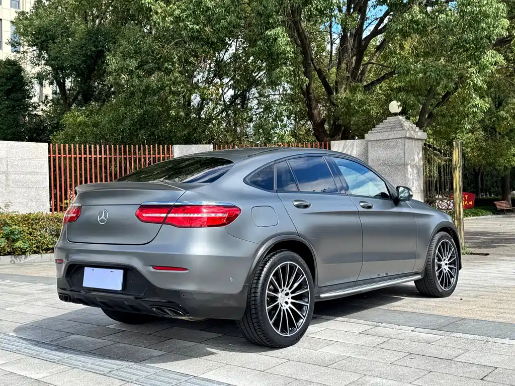 Mercedes-Benz GLC Coupe AMG — фото 4