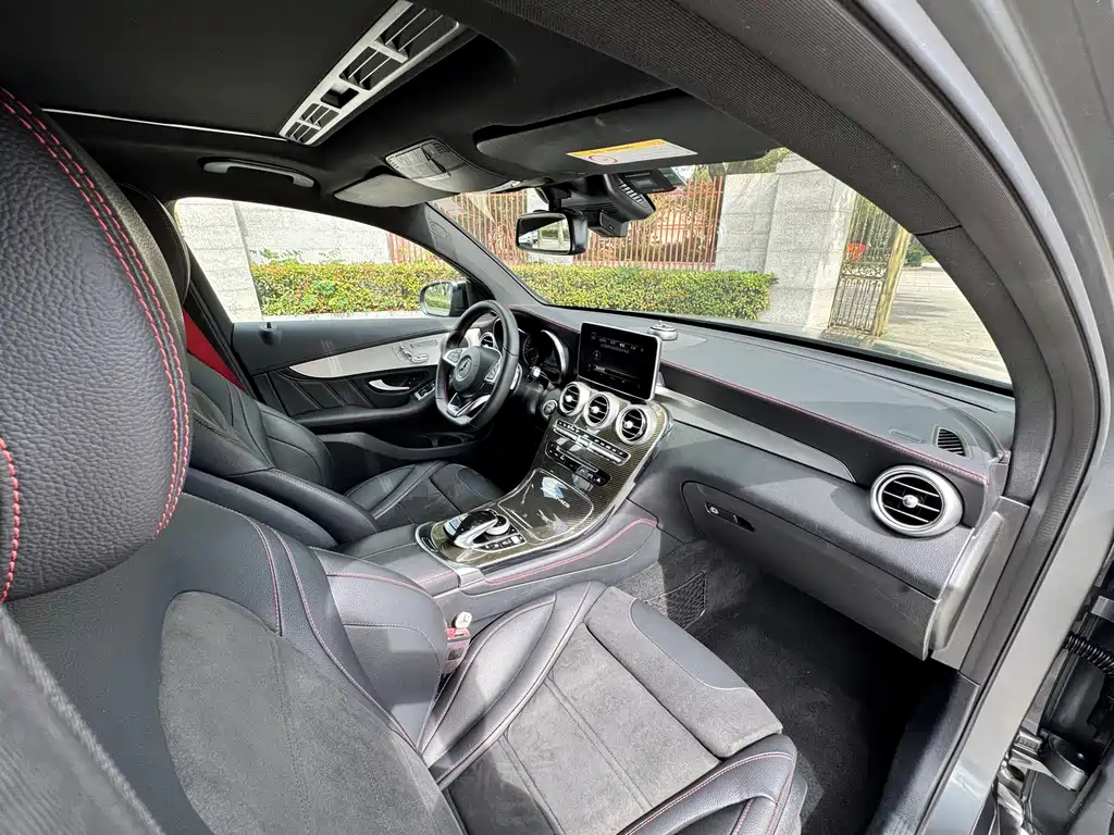 Mercedes-Benz GLC Coupe AMG — фото 8