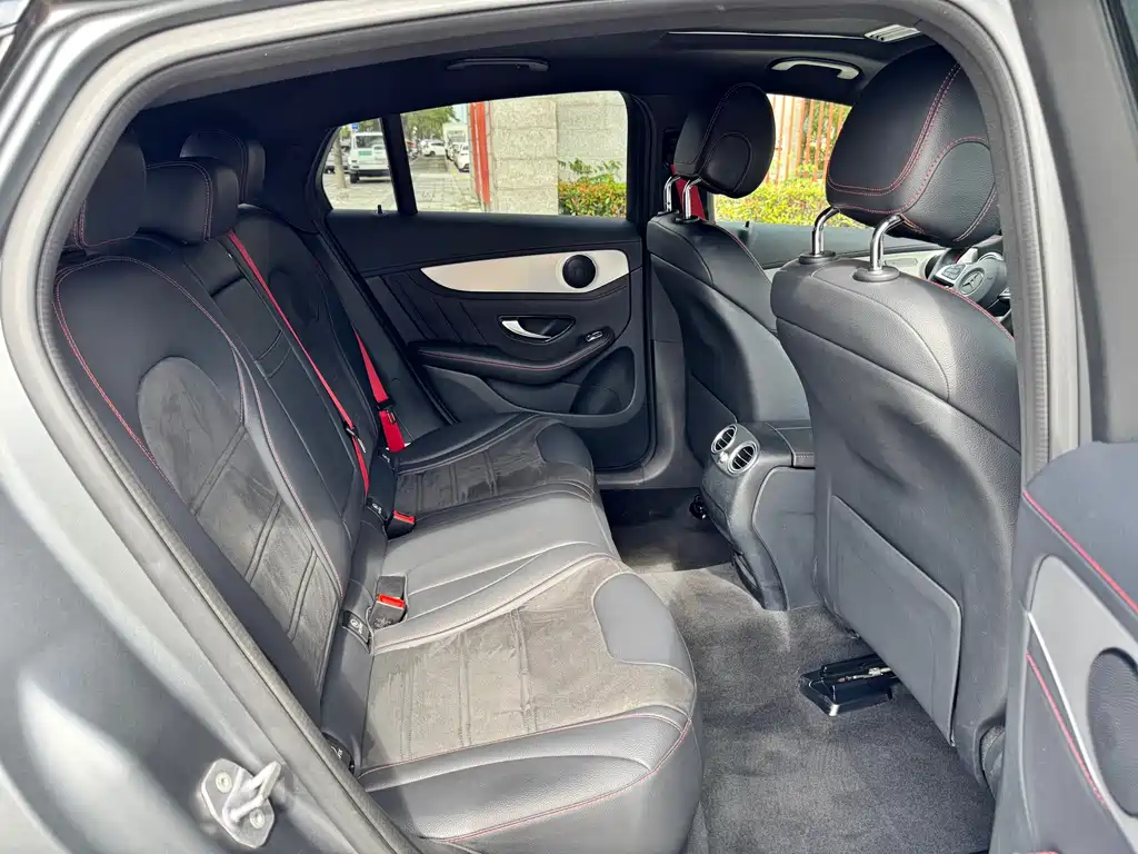 Mercedes-Benz GLC Coupe AMG — фото 10