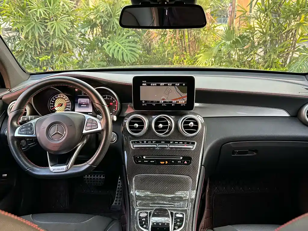 Mercedes-Benz GLC AMG — фото 9