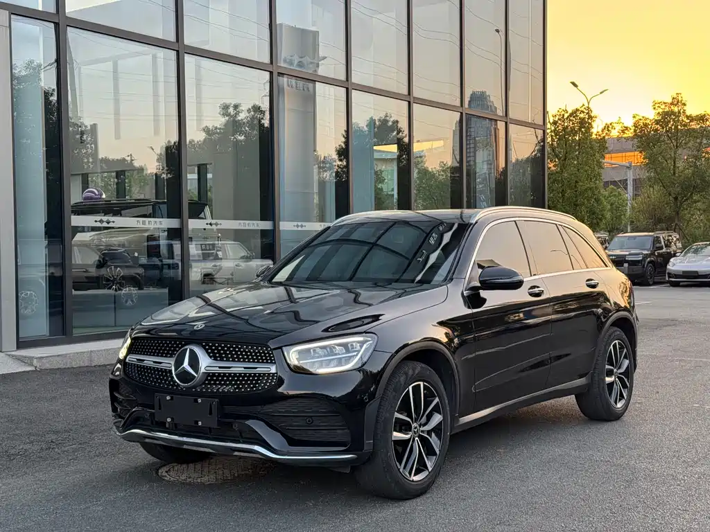 Mercedes-Benz GLC — фото 1