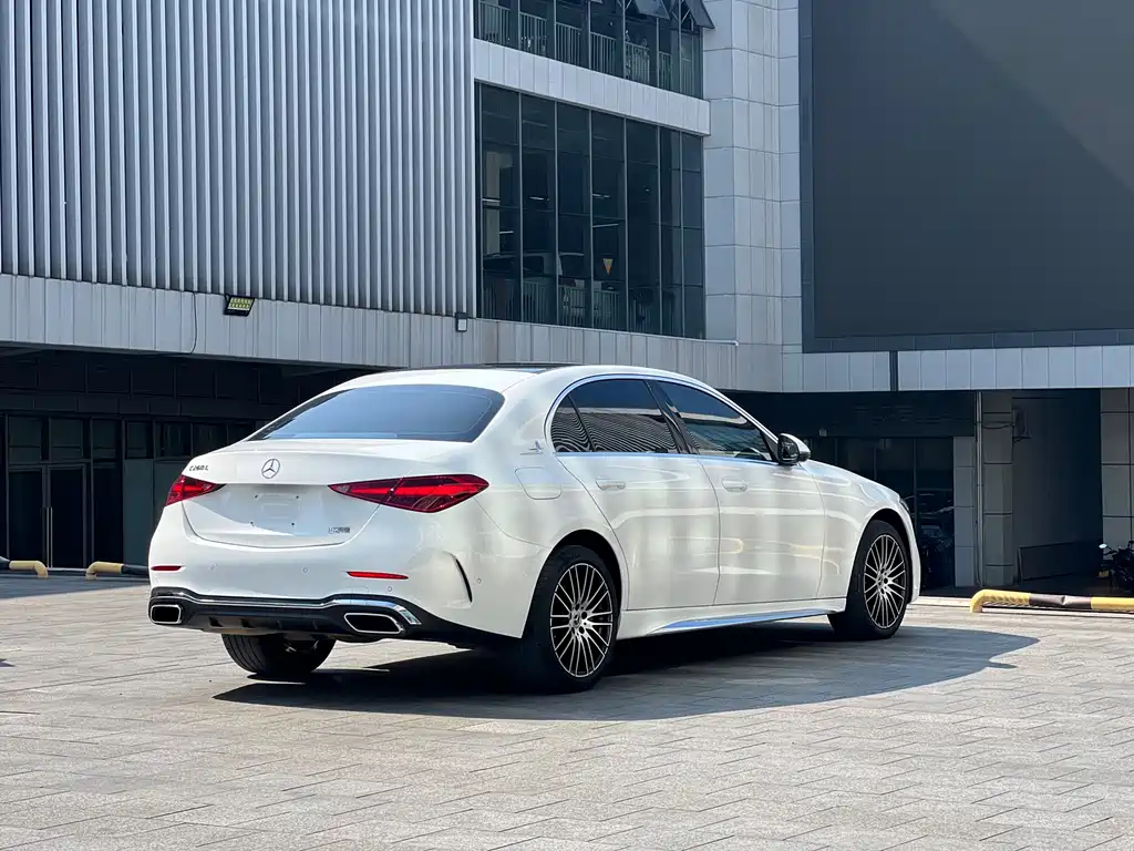Mercedes-Benz C-Class — фото 4