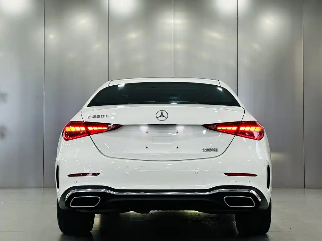 Mercedes-Benz C-Class — фото 14