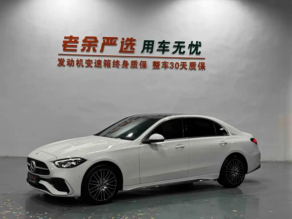 Mercedes-Benz C-Class — фото 1